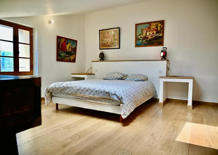 Mas De Chassole Les De L'aurore Ongles